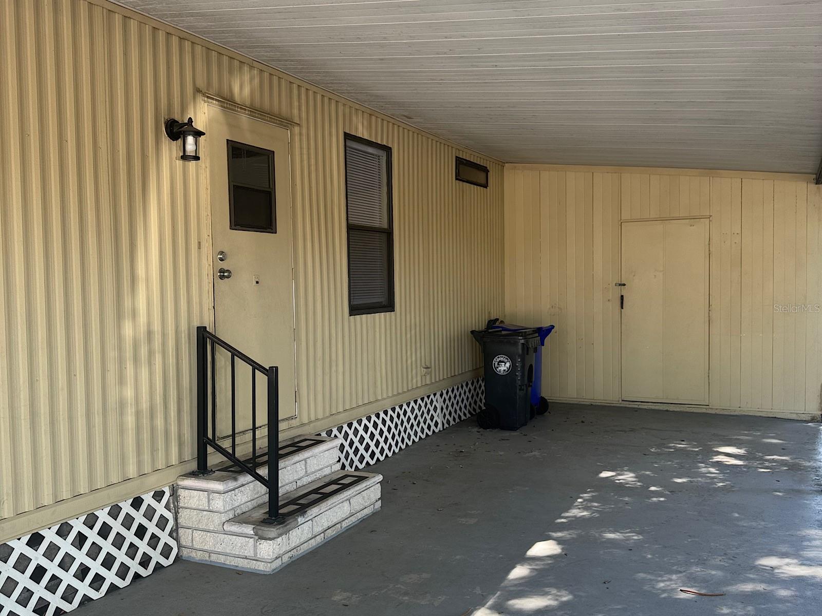 GULL-AIRE VILLAGE - Residential Lease