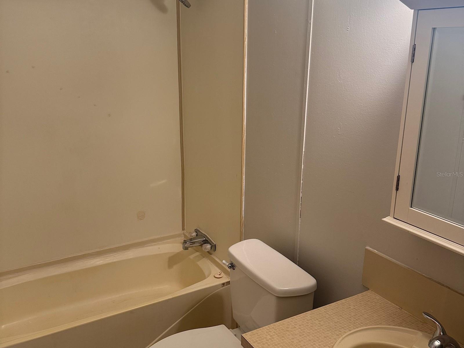 GULL-AIRE VILLAGE - Residential Lease