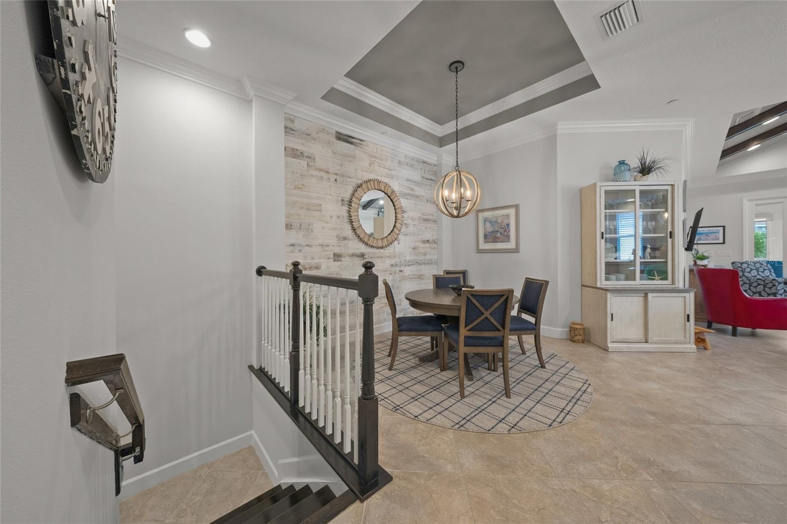 340 SAPPHIRE LAKE DRIVE 201