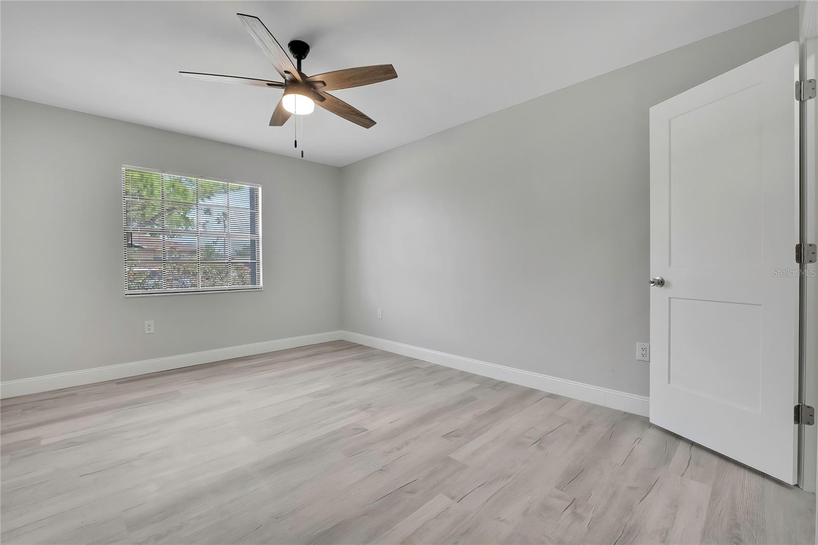 EMBASSY HILLS - Residential