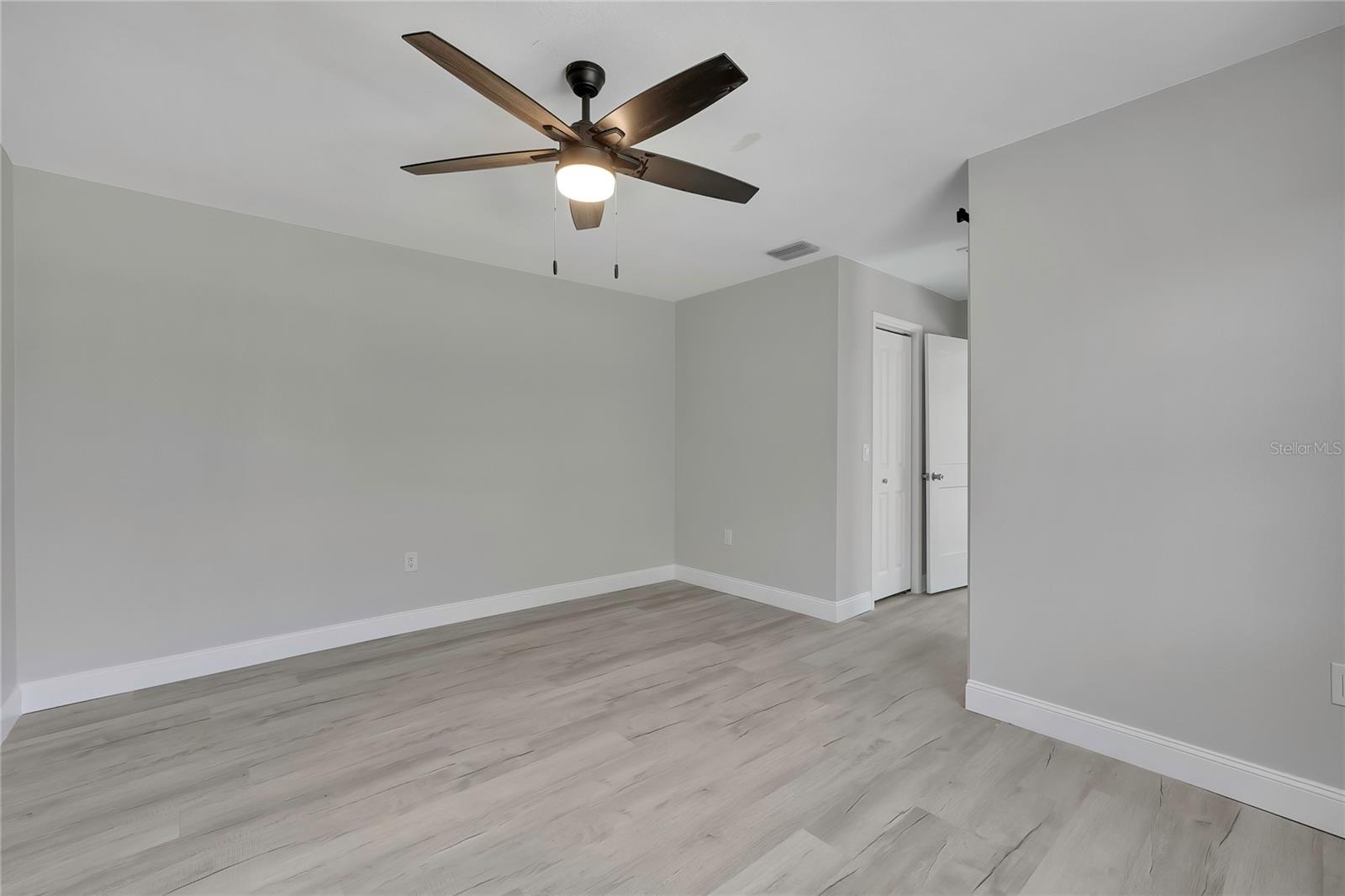 EMBASSY HILLS - Residential