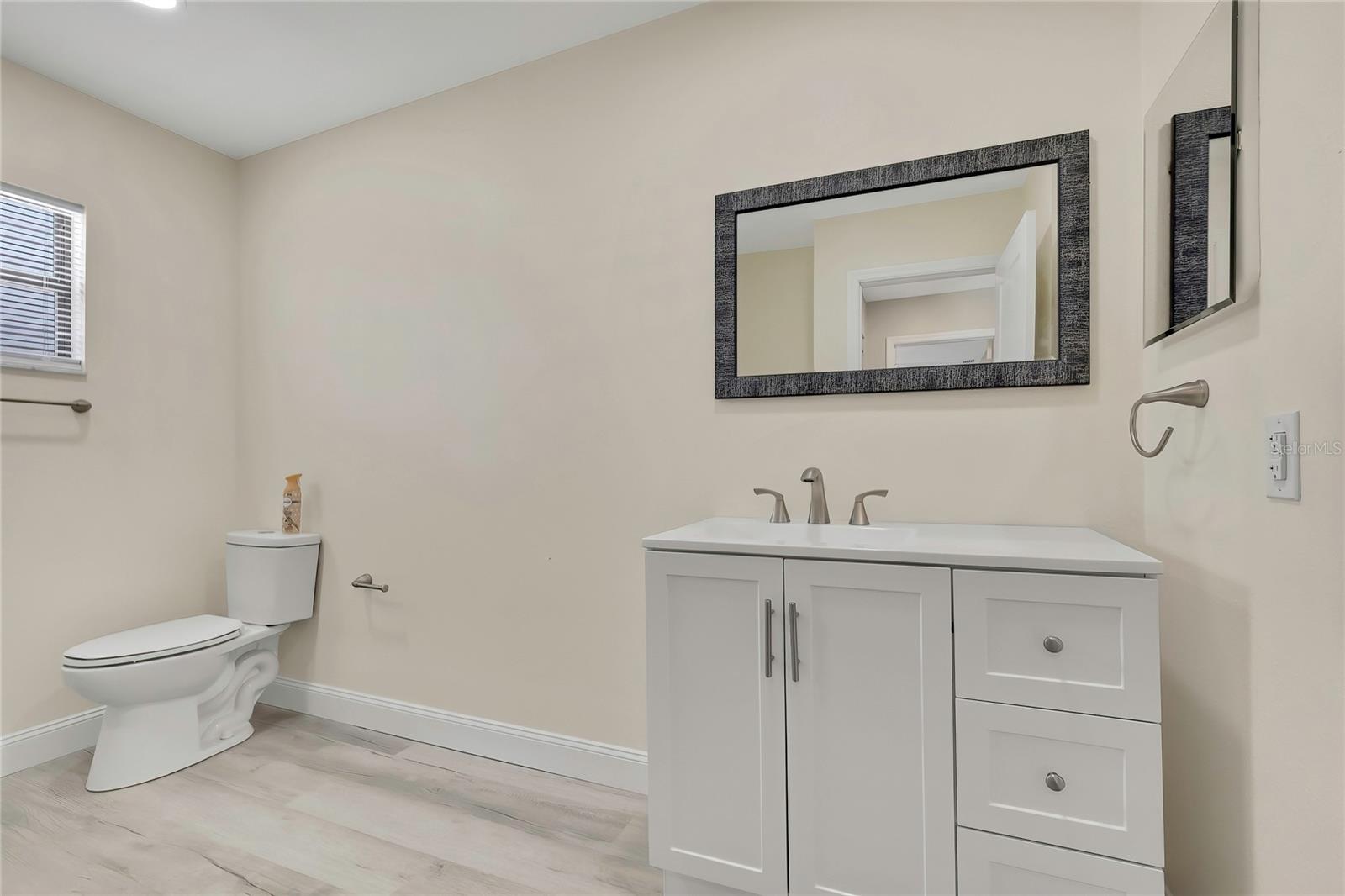 EMBASSY HILLS - Residential