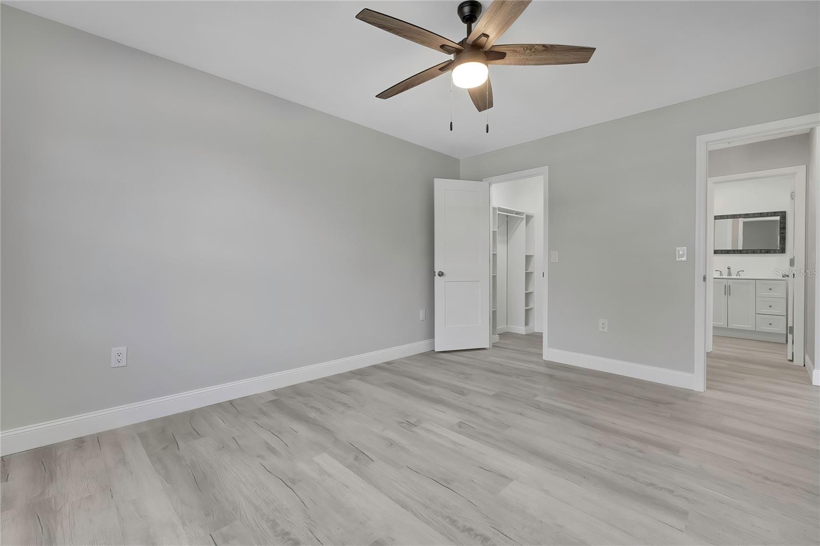 EMBASSY HILLS - Residential