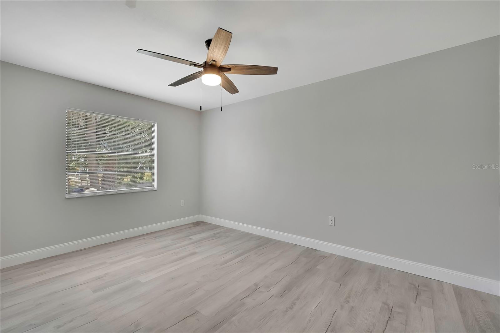 EMBASSY HILLS - Residential