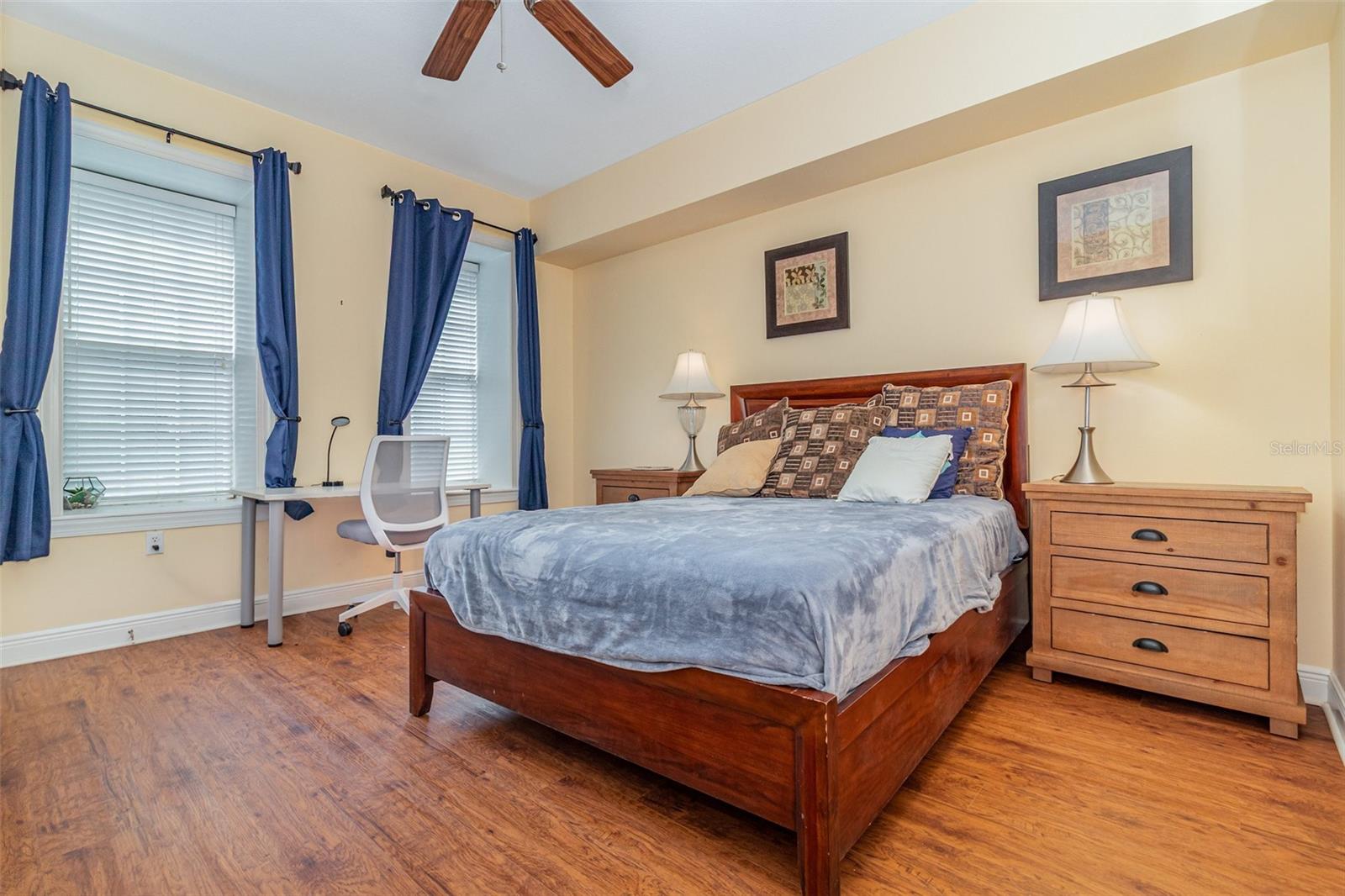HERITAGE CROSSING - Residential