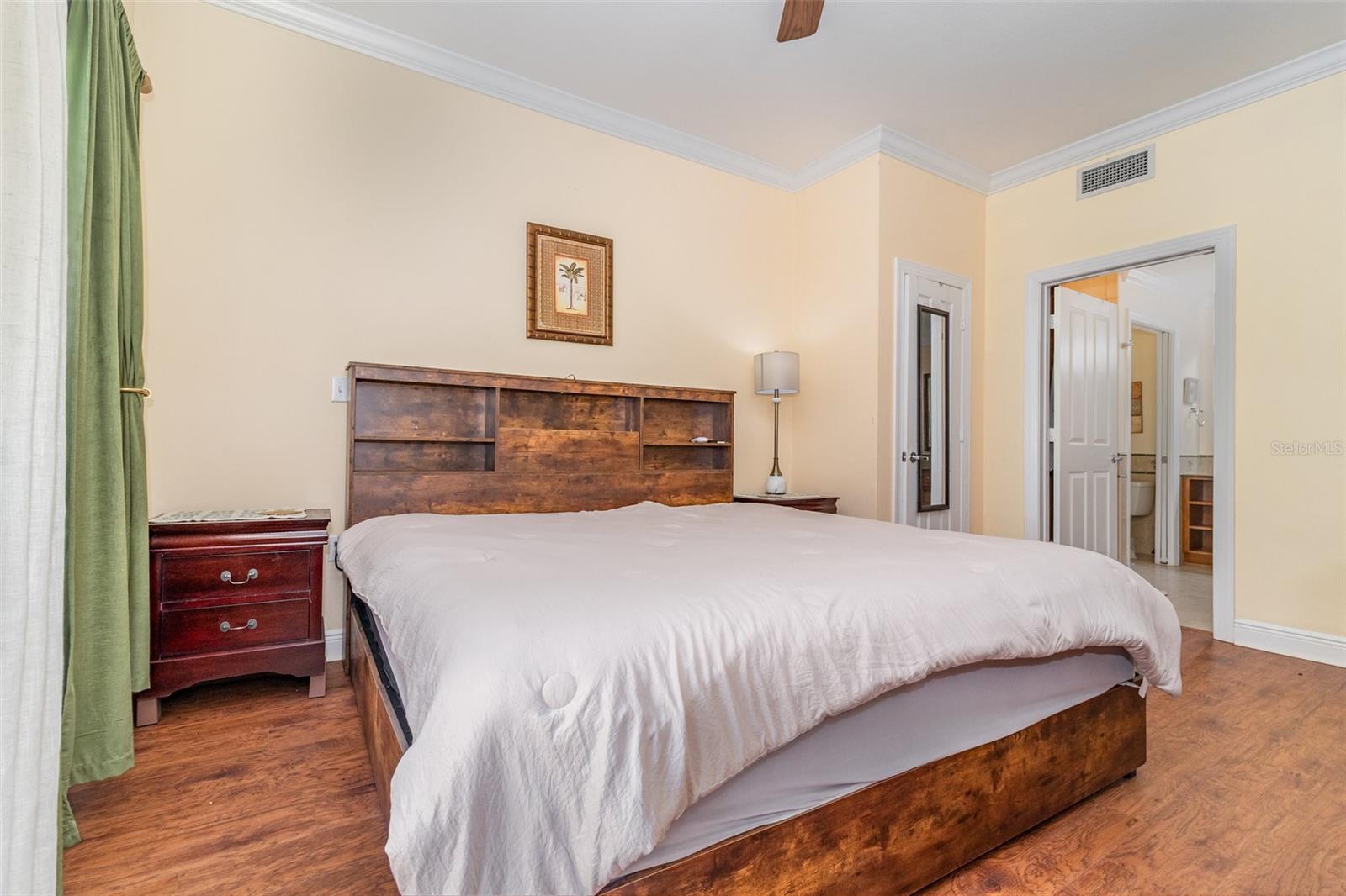 HERITAGE CROSSING - Residential