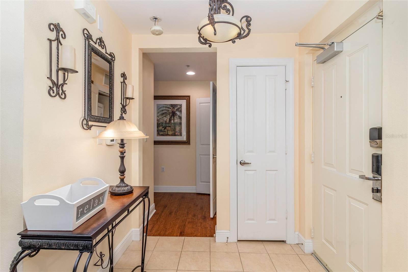 HERITAGE CROSSING - Residential