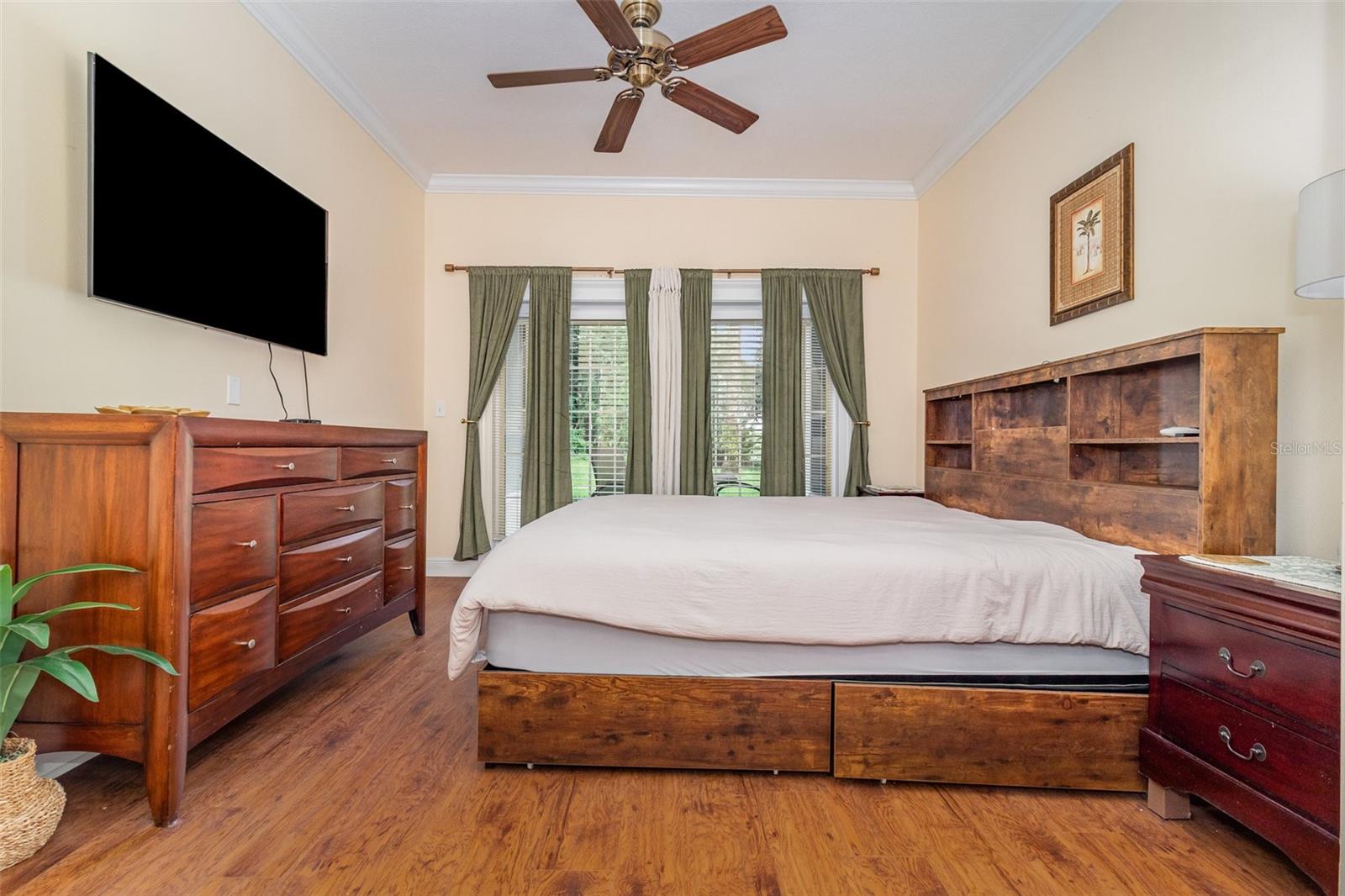 HERITAGE CROSSING - Residential