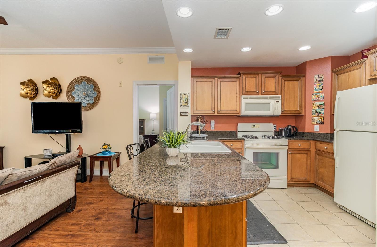 HERITAGE CROSSING - Residential