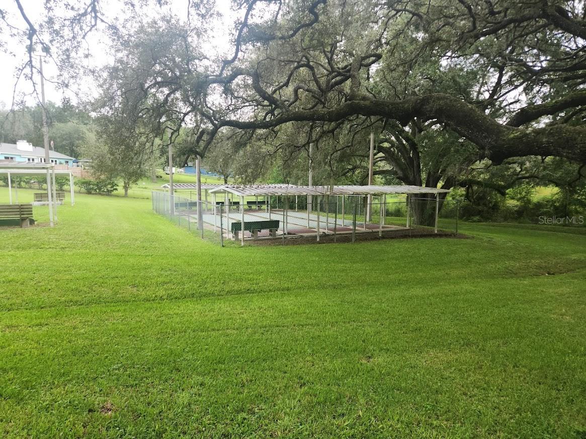 RAINBOW LAKES ESTATE - Land