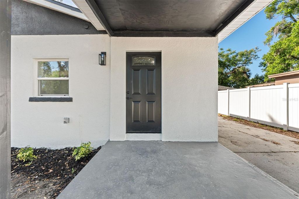 Photo of 10124 N Hyacinth Avenue, Tampa, FL 33612 (MLS # TB8489499)