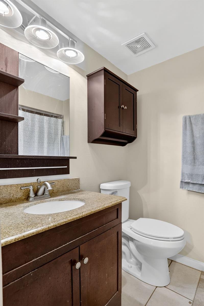 LAKE OLYMPIC TWNHS - Residential