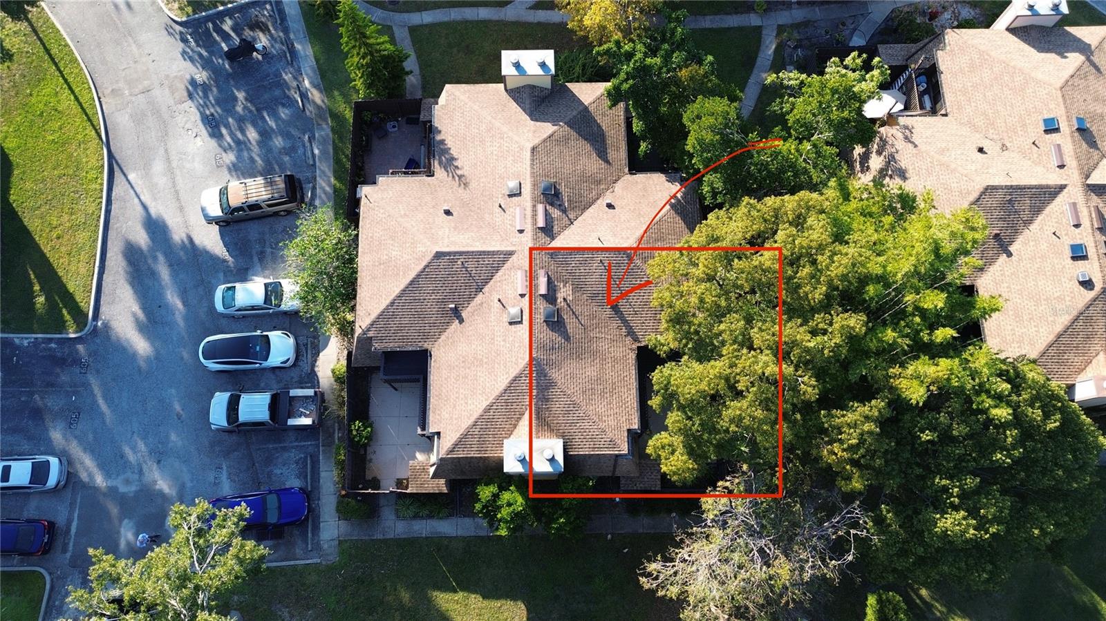 LAKE OLYMPIC TWNHS - Residential