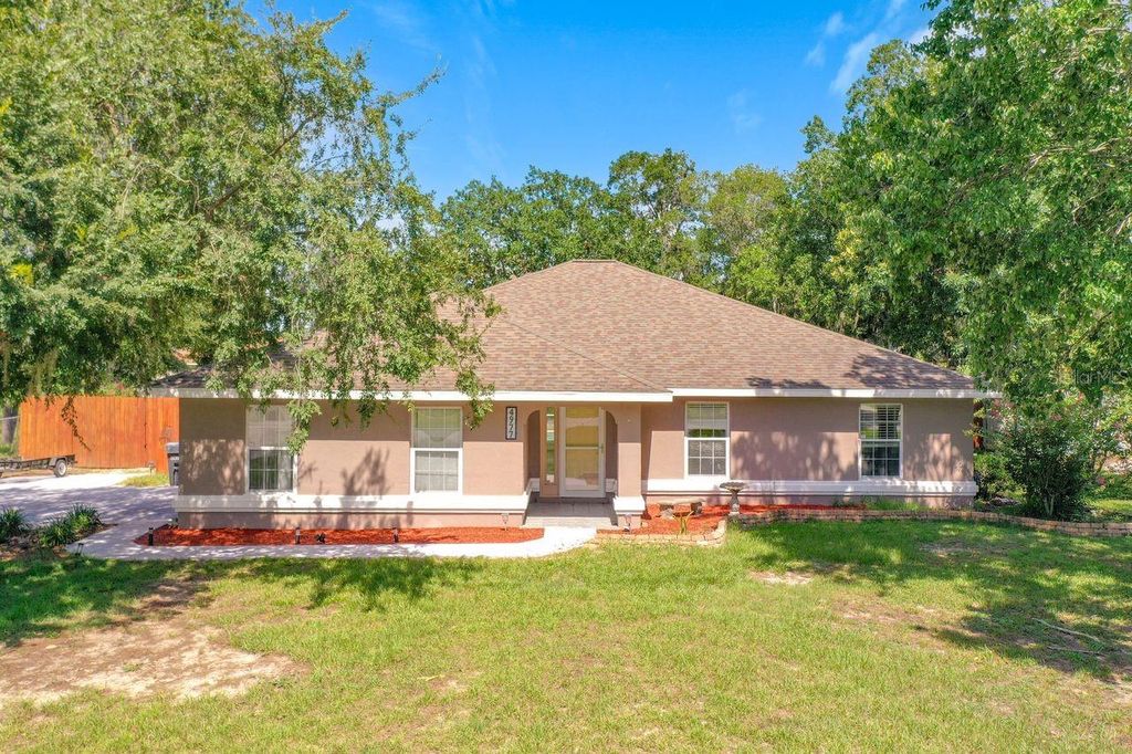 Photo of 4977 SE 36th Avenue, Ocala, FL 34480 (MLS # O6427479)
