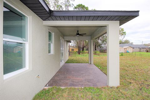 A home in SEBRING