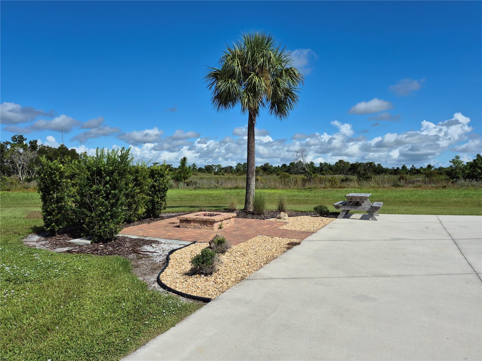 RESORT AT CANOPY OAKS - Land