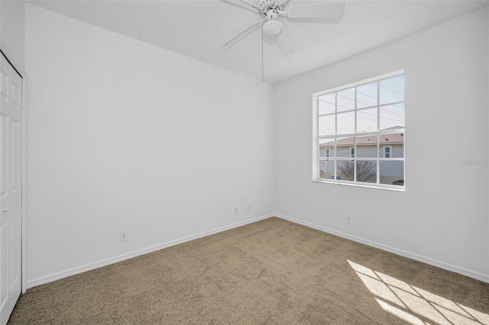 OAKHURST MANOR TWNHMS - Residential