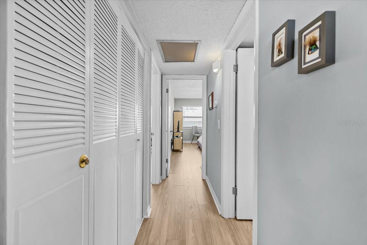 KALMIA CONDO - Residential