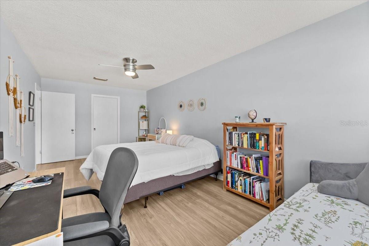 KALMIA CONDO - Residential