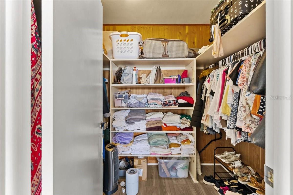 KALMIA CONDO - Residential