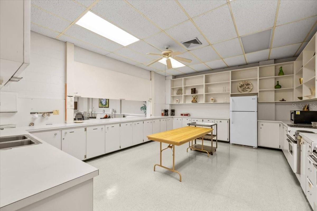 KALMIA CONDO - Residential