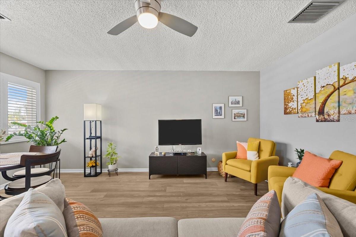 KALMIA CONDO - Residential