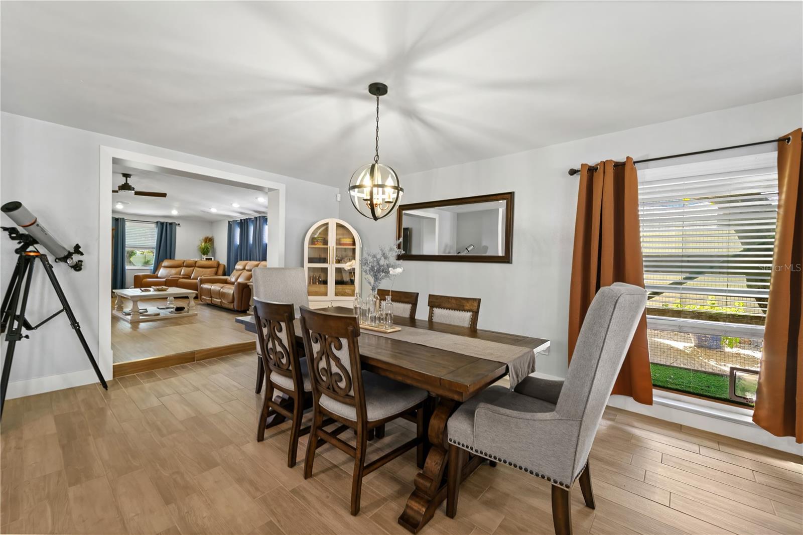 TAMPA SHORES UNIT 7 - Residential