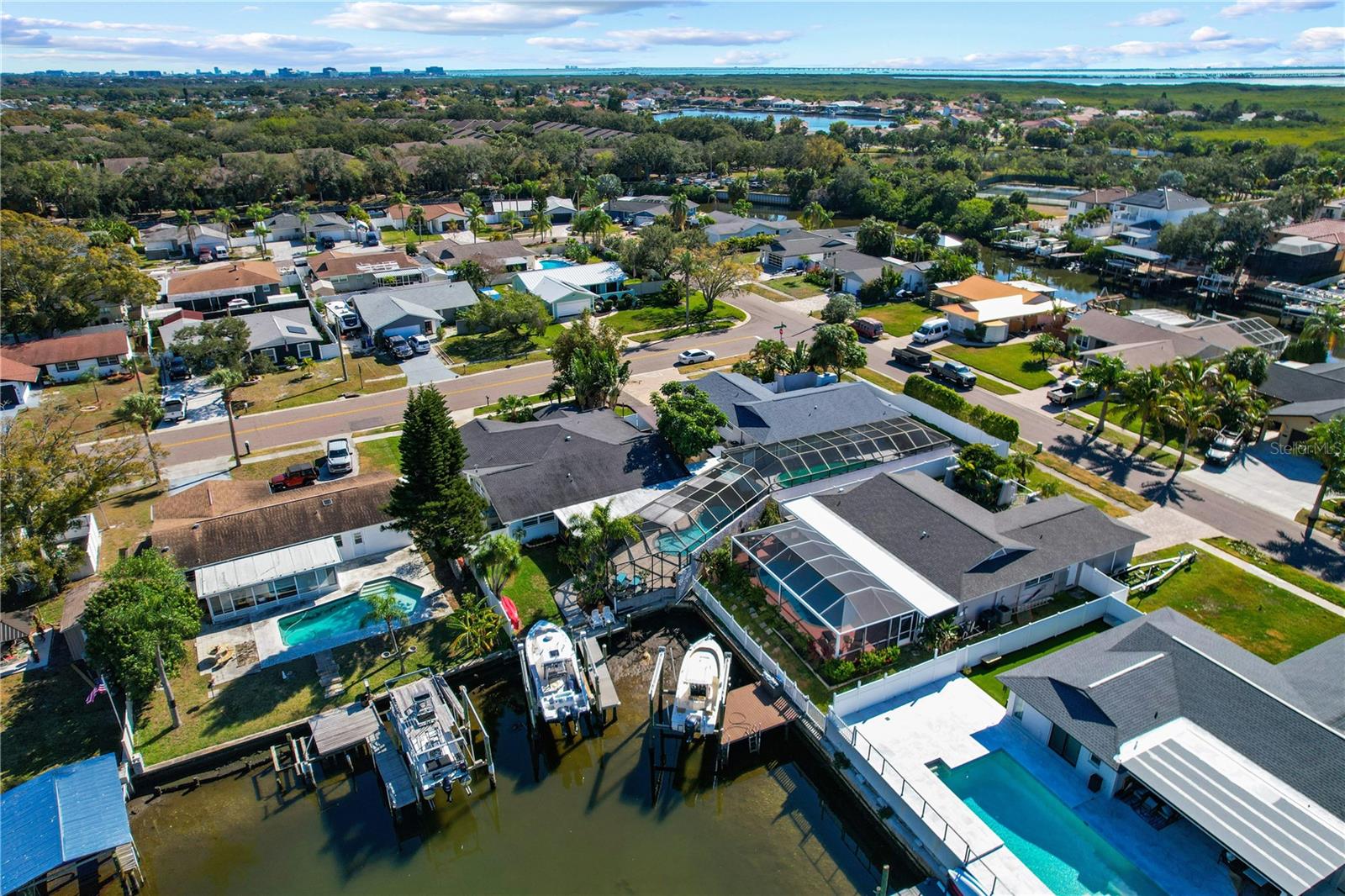 TAMPA SHORES UNIT 7 - Residential