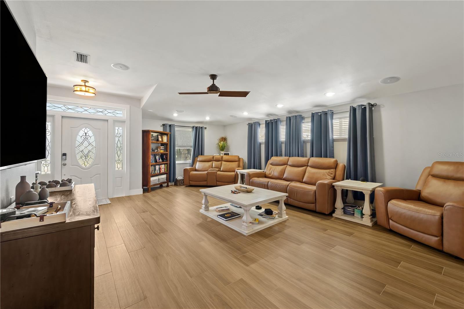 5804 TAMPA SHORES BOULEVARD