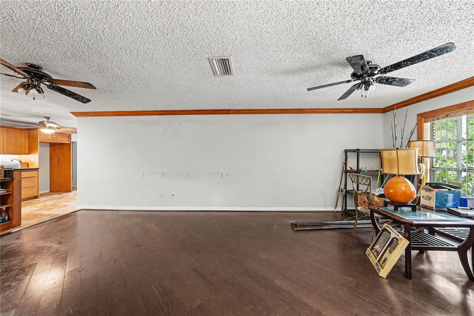 9624 HIDDEN OAKS CIRCLE