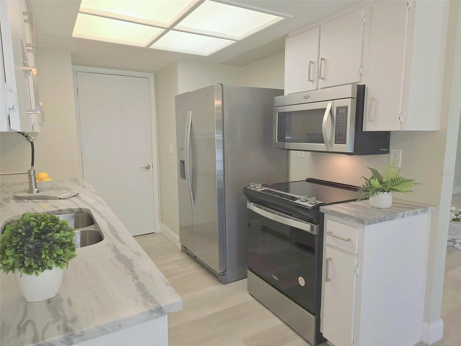 HIGHLAND LAKES - Residential
