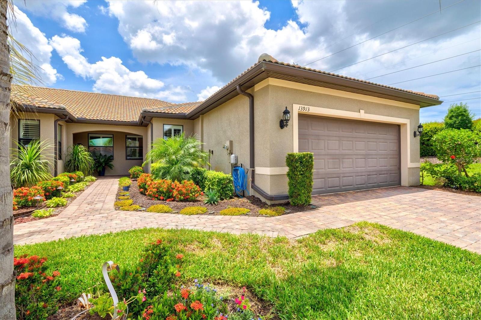 13913 ALAFAYA STREET, VENICE, FL, 34293 4 13913 ALAFAYA STREET