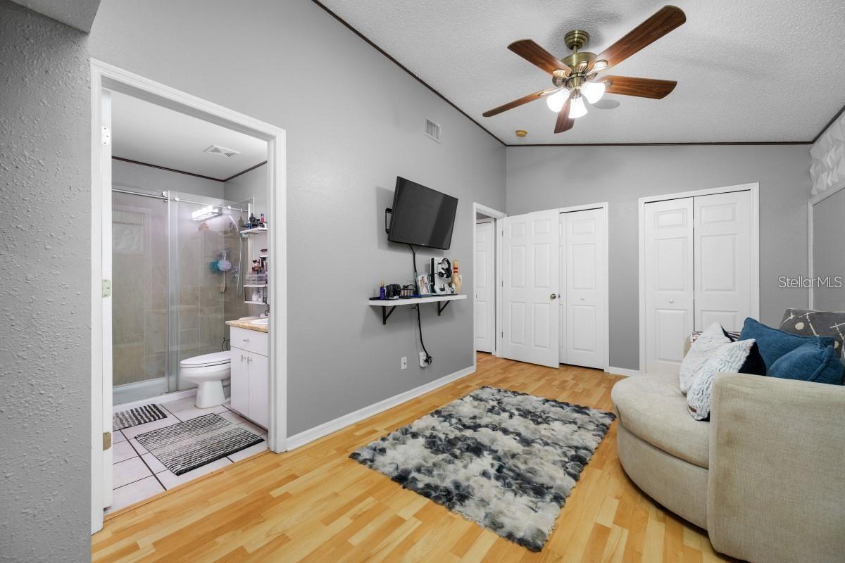 CARROLLWOOD CREEK - Residential
