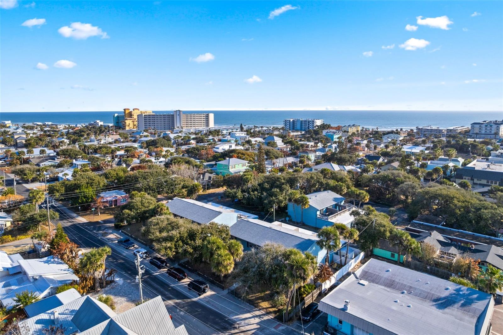 OAKS CONDO - Residential