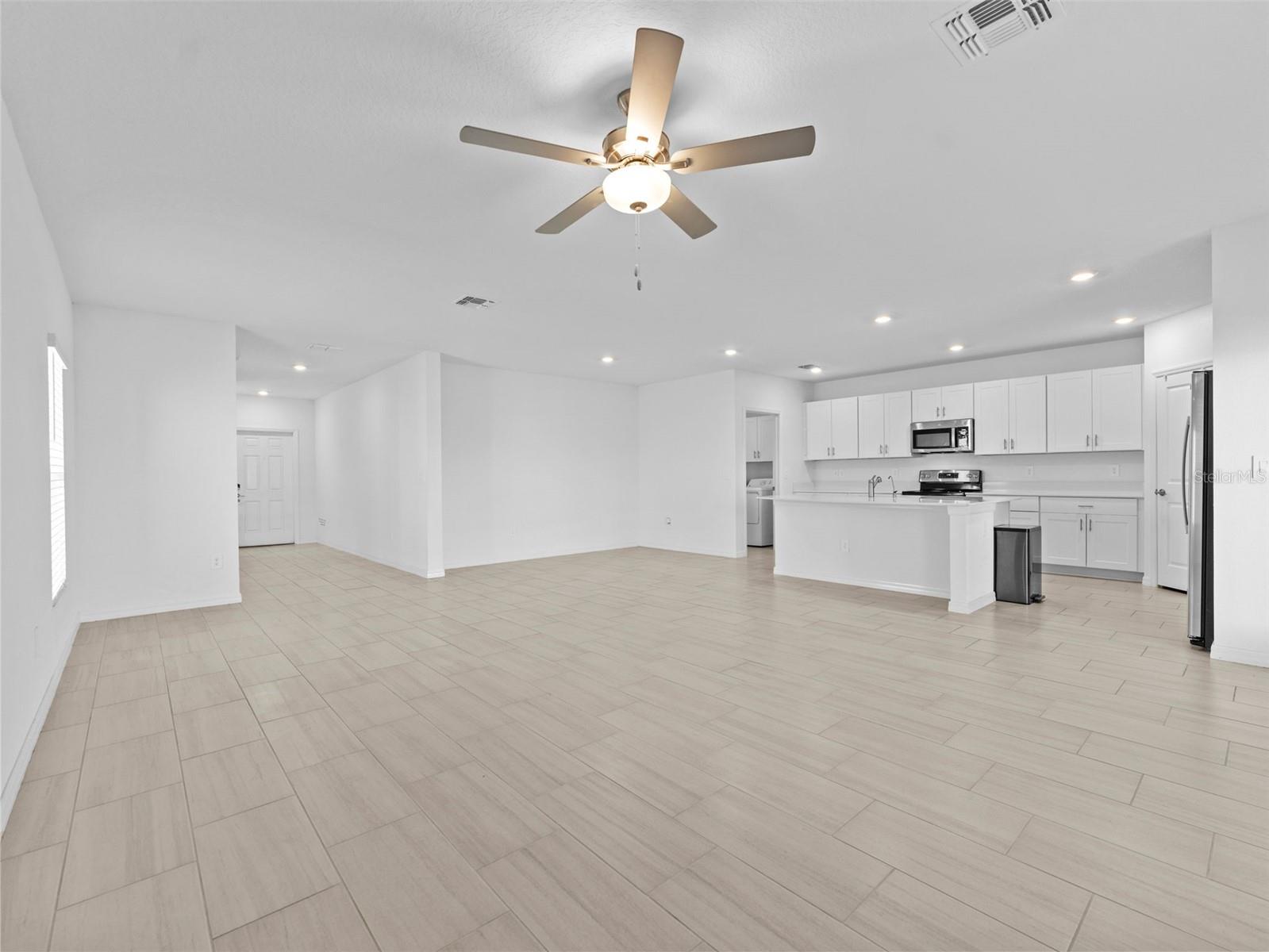 11628 RADIANT SHORE LOOP