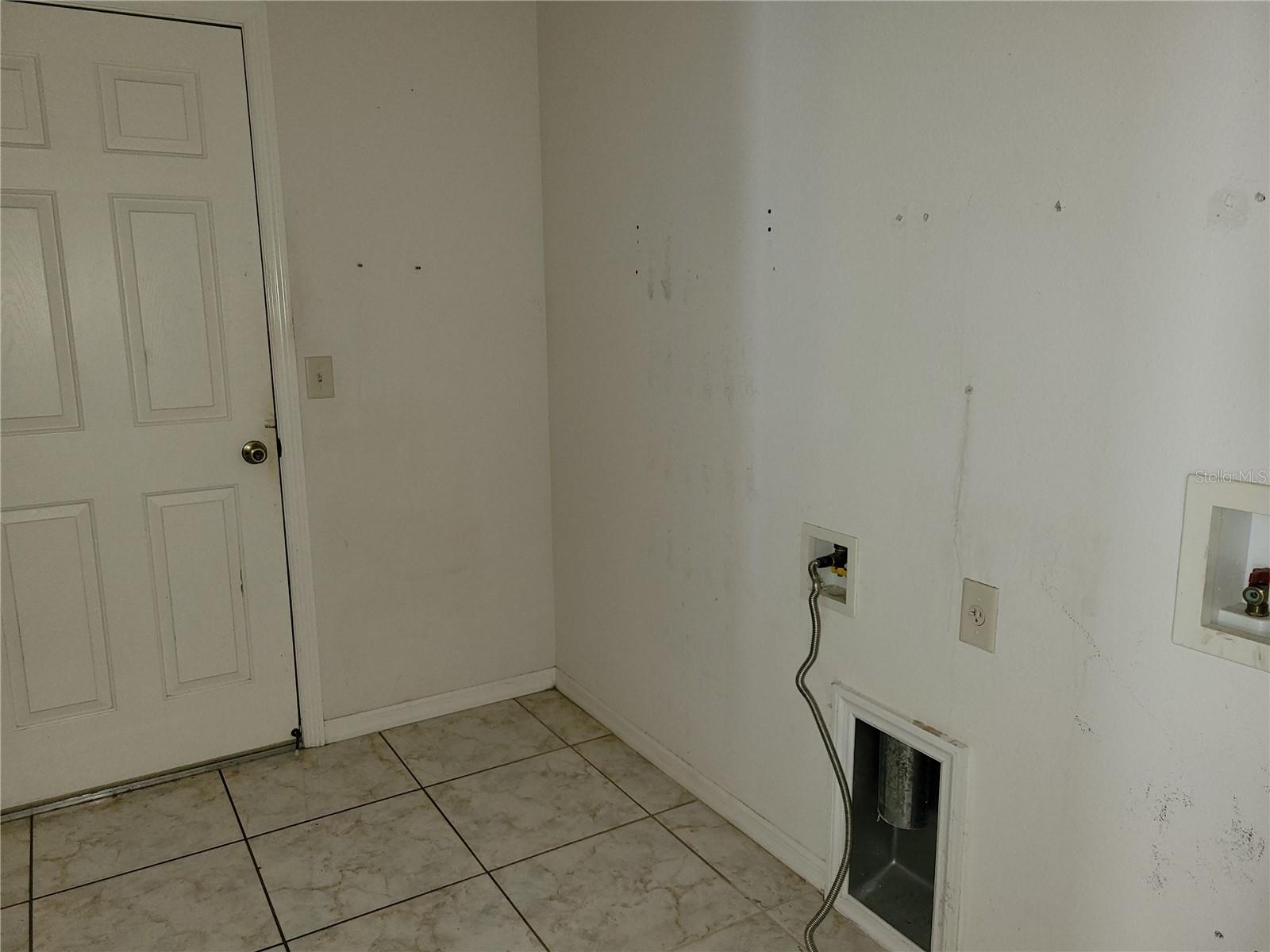Photo 13 of 19 of 7214 SE 171ST BROOKHAVEN PLACE house