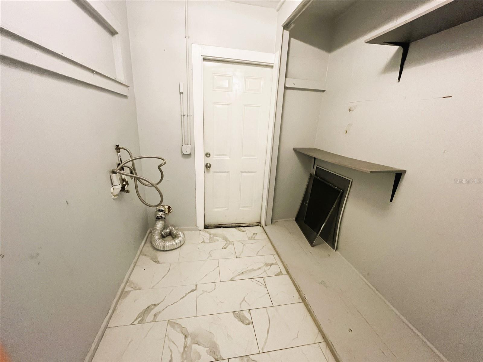 ROWLADER ADD 02 COLEMANS DAYTONA - Residential