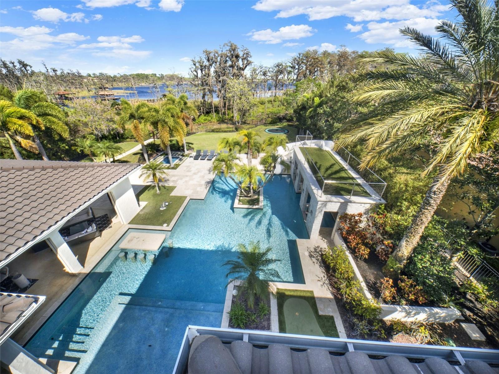 KEENES POINTE - Residential