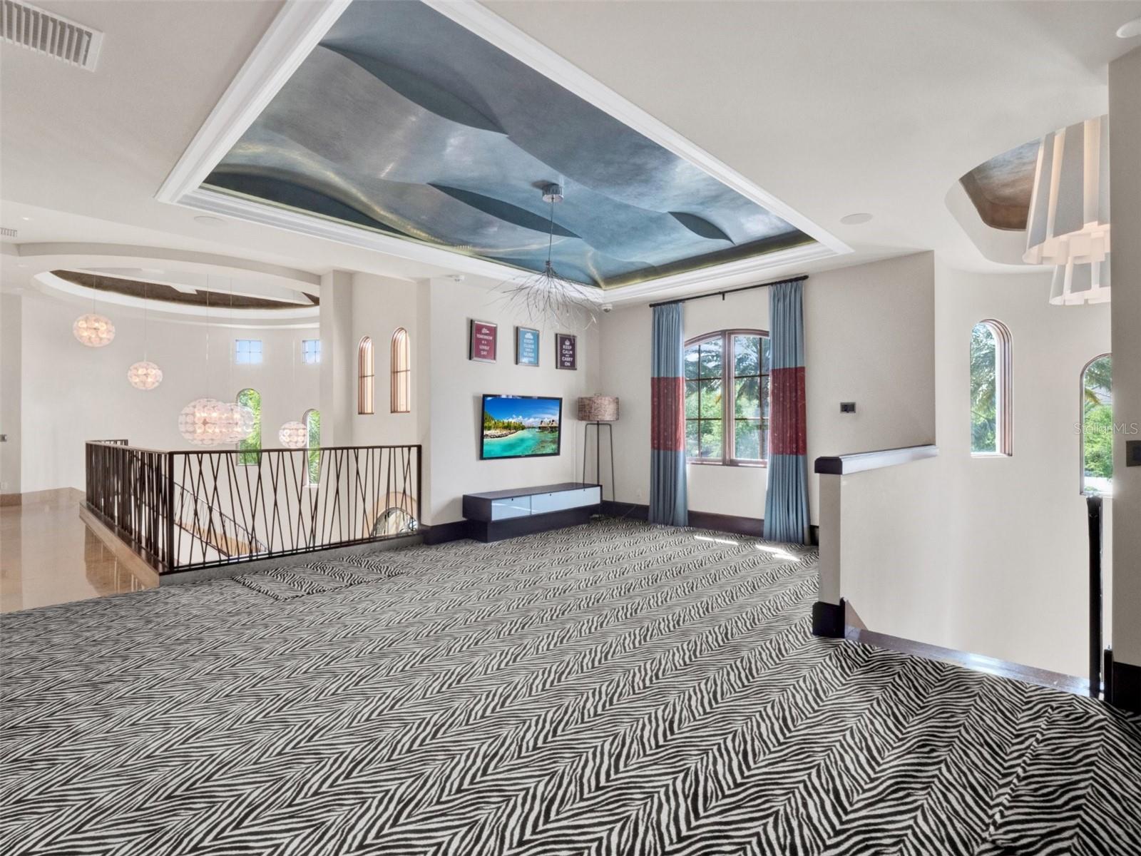KEENES POINTE - Residential