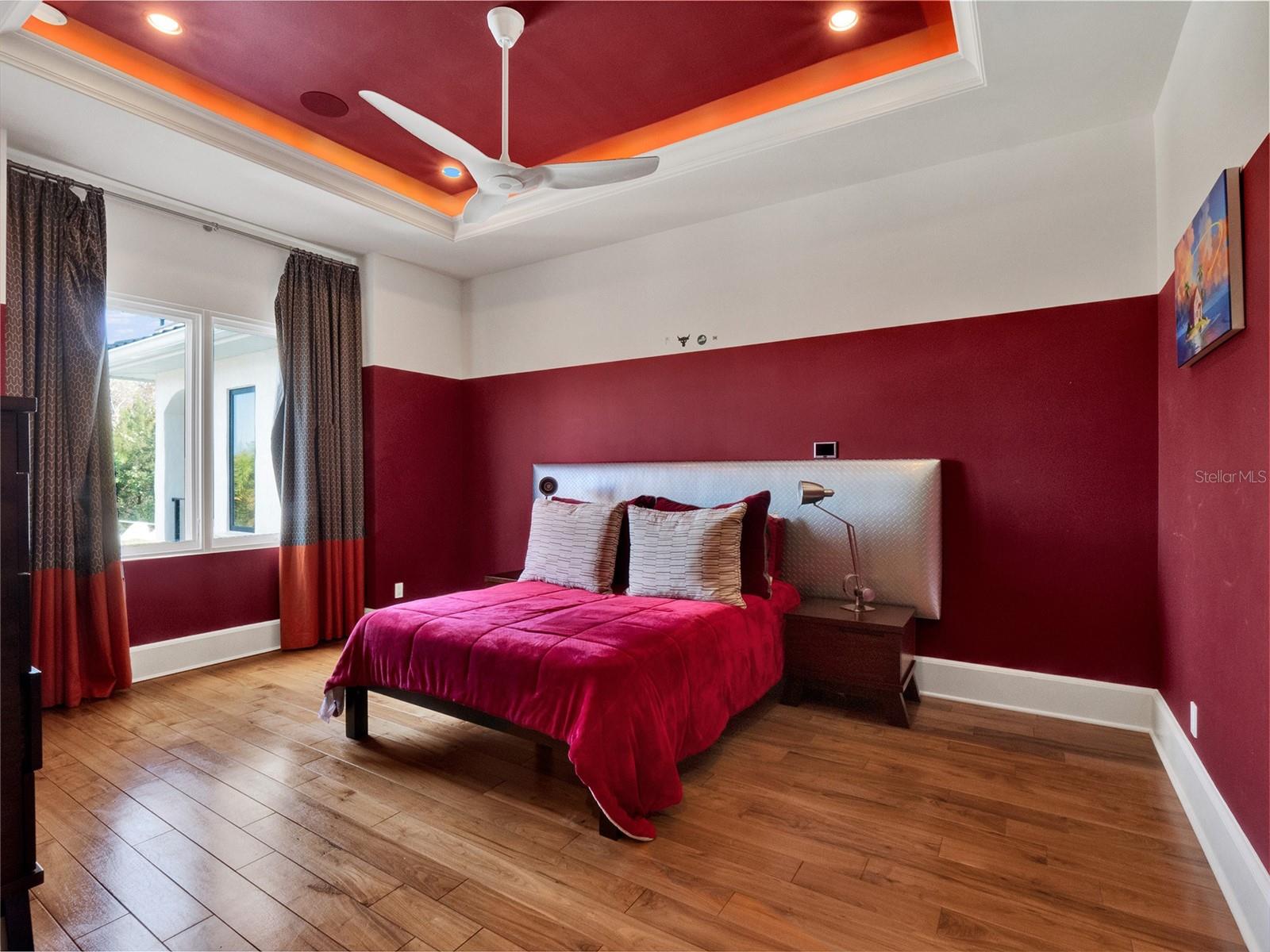 KEENES POINTE - Residential