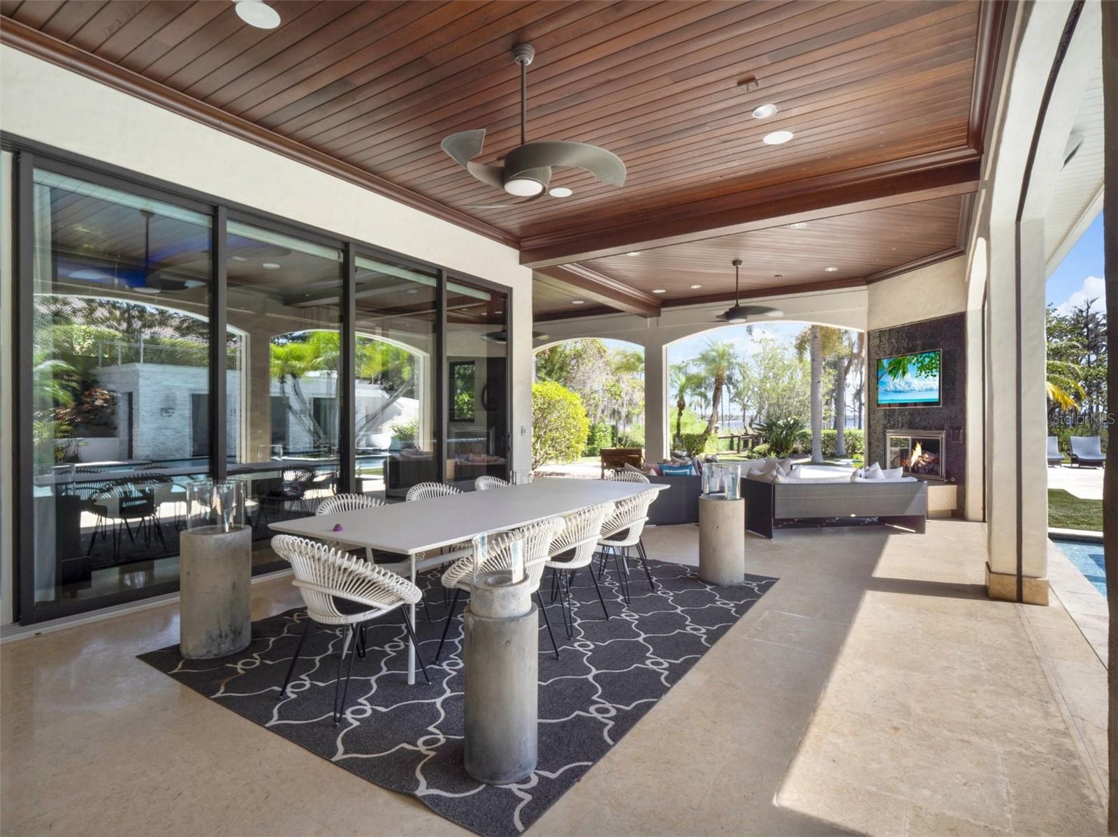 KEENES POINTE - Residential