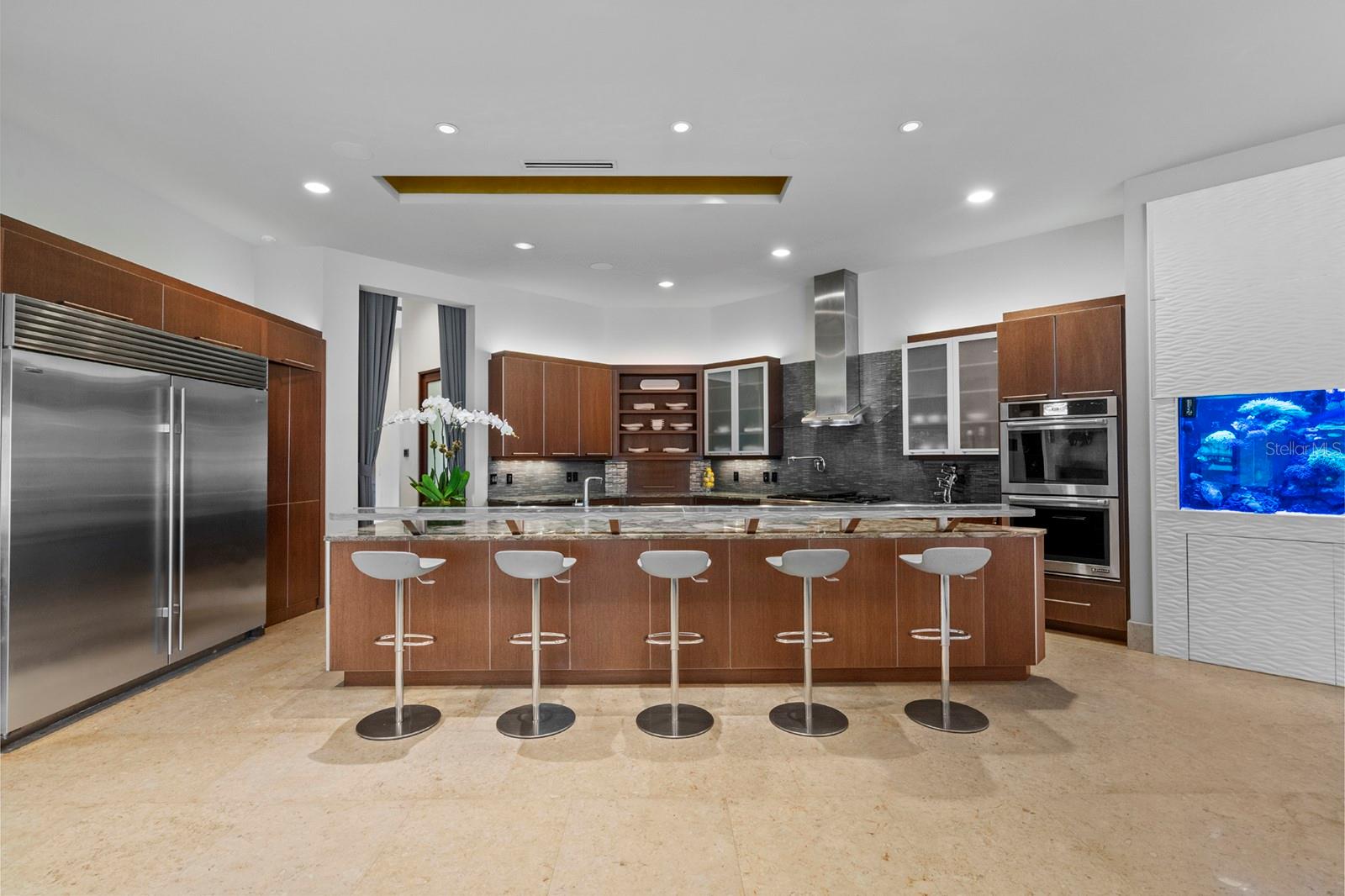 KEENES POINTE - Residential