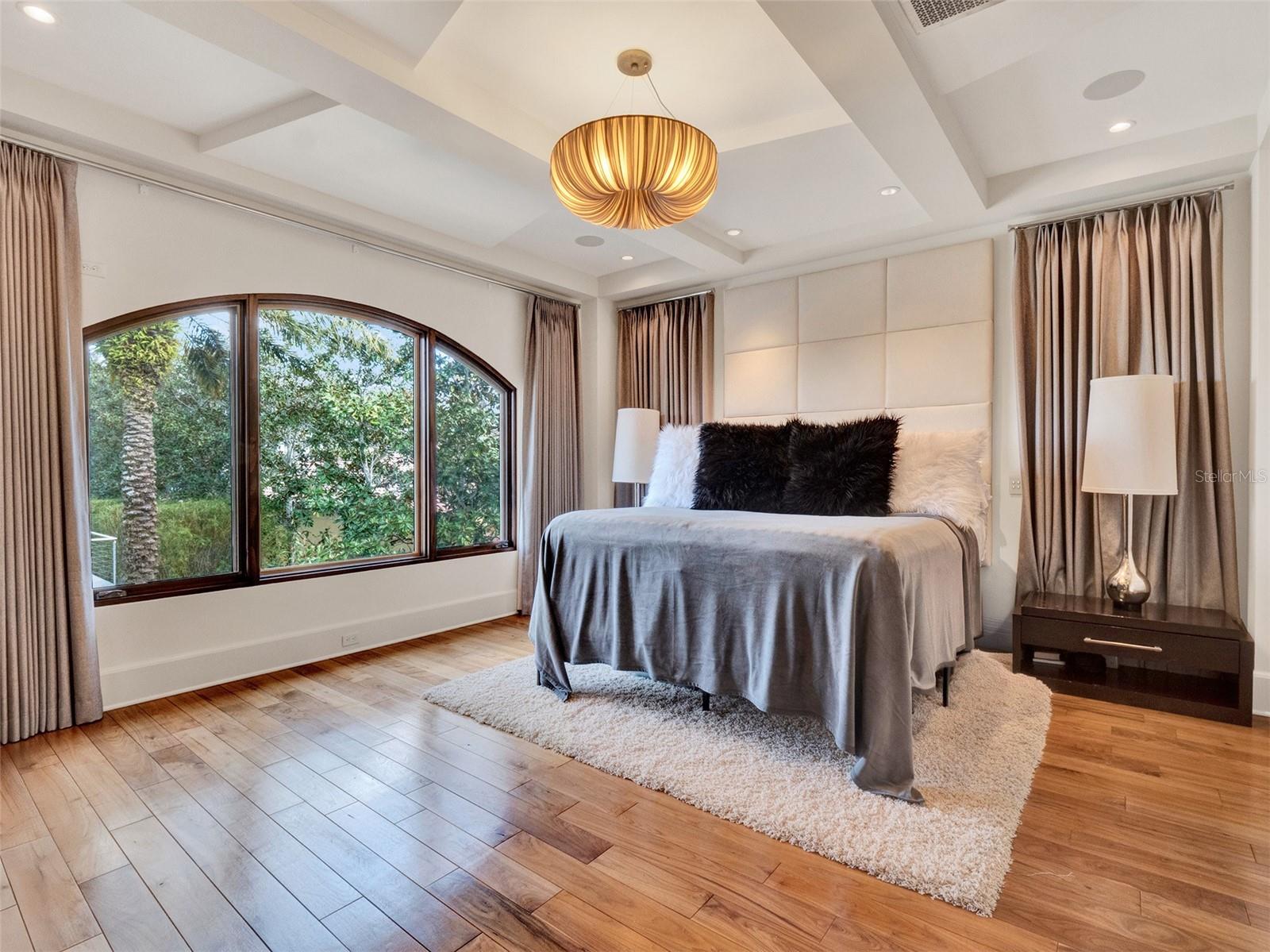 KEENES POINTE - Residential