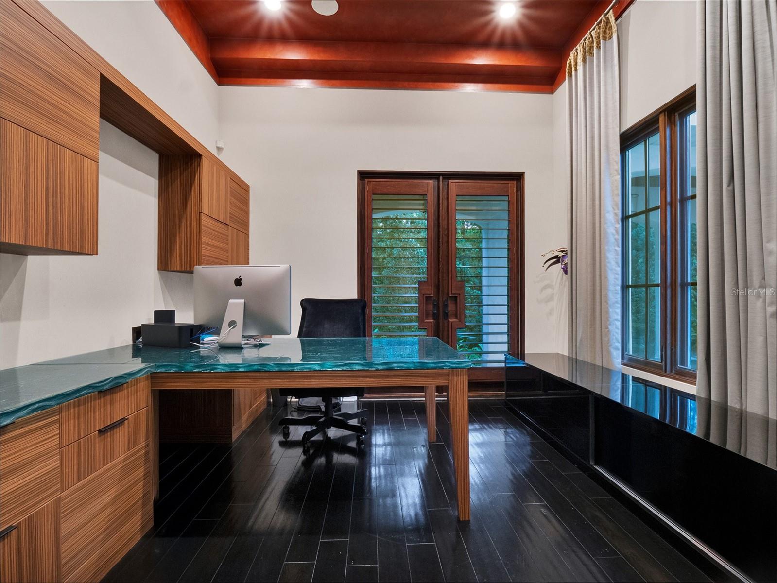 KEENES POINTE - Residential