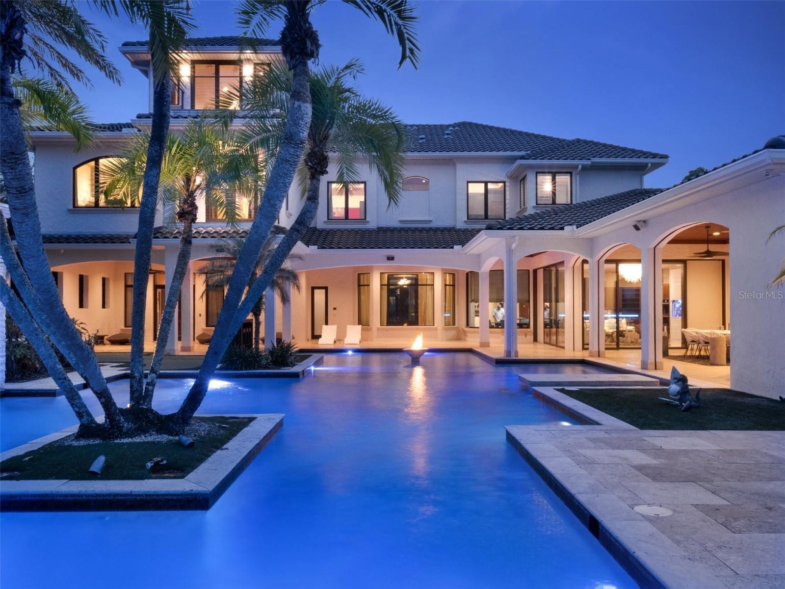 KEENES POINTE - Residential