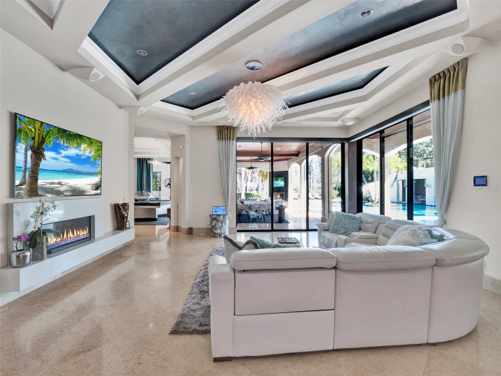KEENES POINTE - Residential
