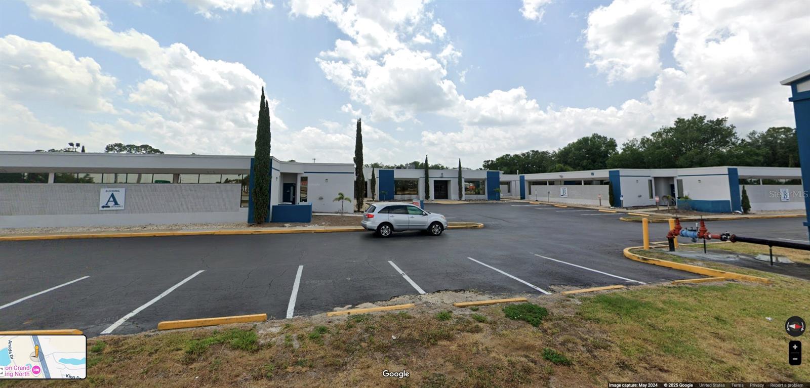 Prime Medical Office Space – Ideal for General Practice or Specialty Use | Near AdventHealth Sebring Take advantage of this excellent opportunity to establish or expand your medical practice in a highly accessible location less than 2 minutes from AdventHealth Sebring. This 1,768 RSF medical office suite features: 3 private exam rooms Spacious waiting area for patient comfort Large receptionist office Lab with pass-through access to private restroom Private physician’s office Private secondary office Separate public and private restrooms Designed with functionality in mind, this space supports a seamless patient flow and clinical efficiency. Perfect for general practitioners, specialists, or outpatient services. Tenant responsible for interior maintenance and utilities Landlord maintains exterior Competitive rate: $16/SF + sales tax Secure this well-located, turn-key medical office and position your practice for success near a major regional healthcare provider.
