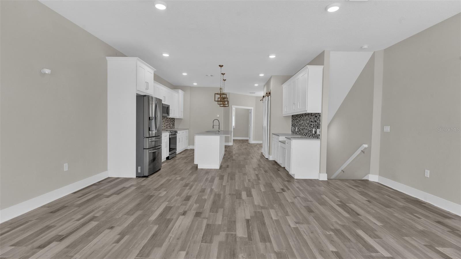 RIVIERA TWNHMS - Residential