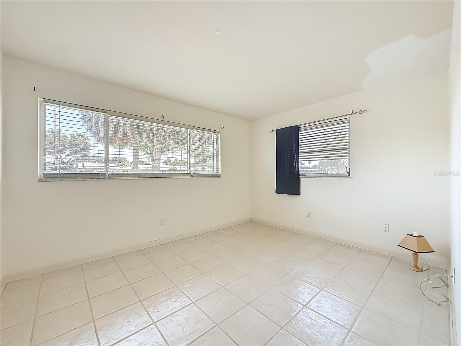 IMPERIAL PARK - Residential