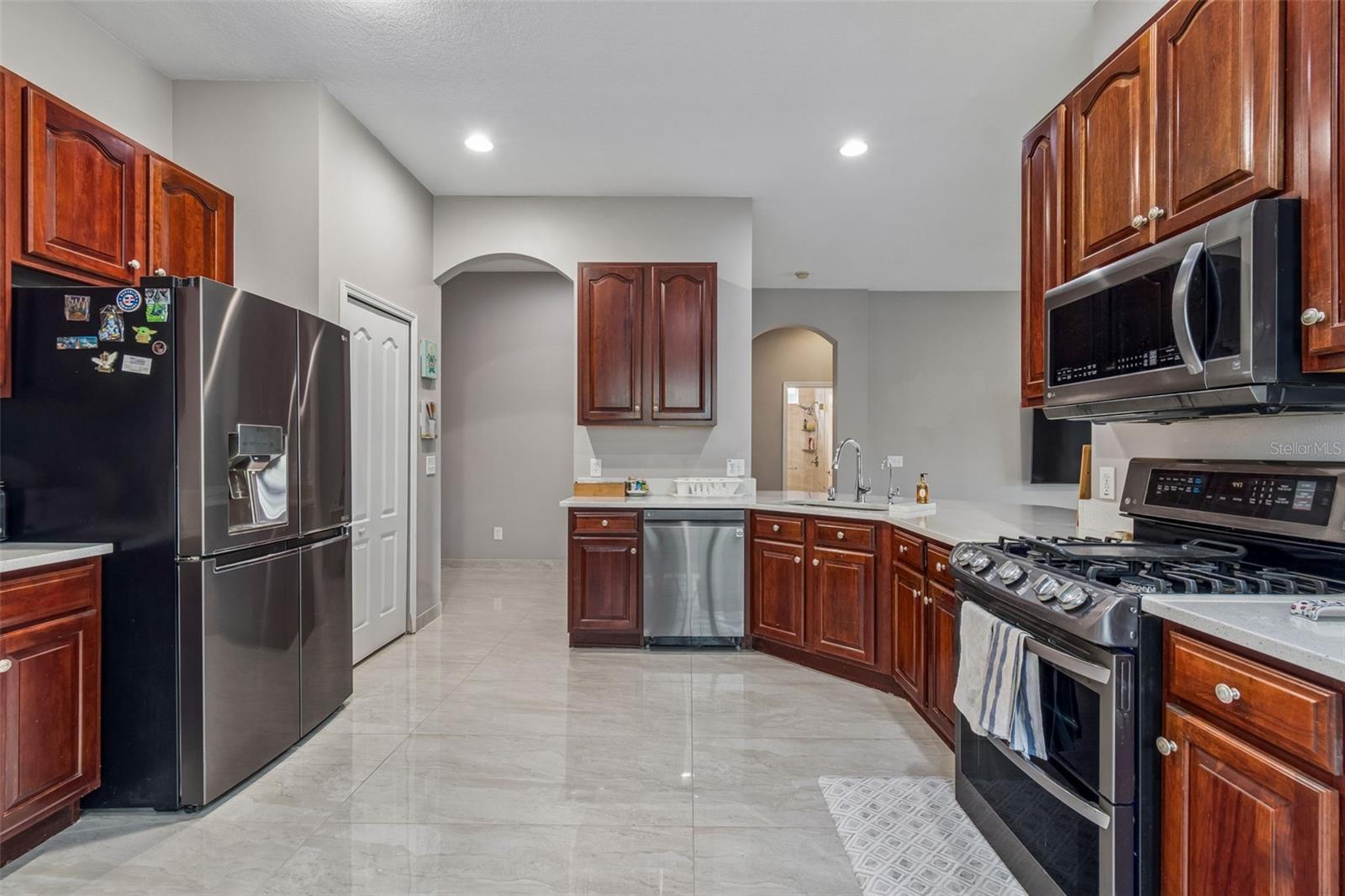 GRAND HAMPTON PH 4 - Residential